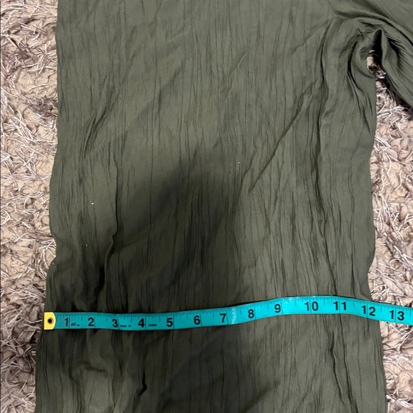 H&M Crinkled palazzo Green Wide-Leg Pants with pockets Sz M - Picture 12 of 14